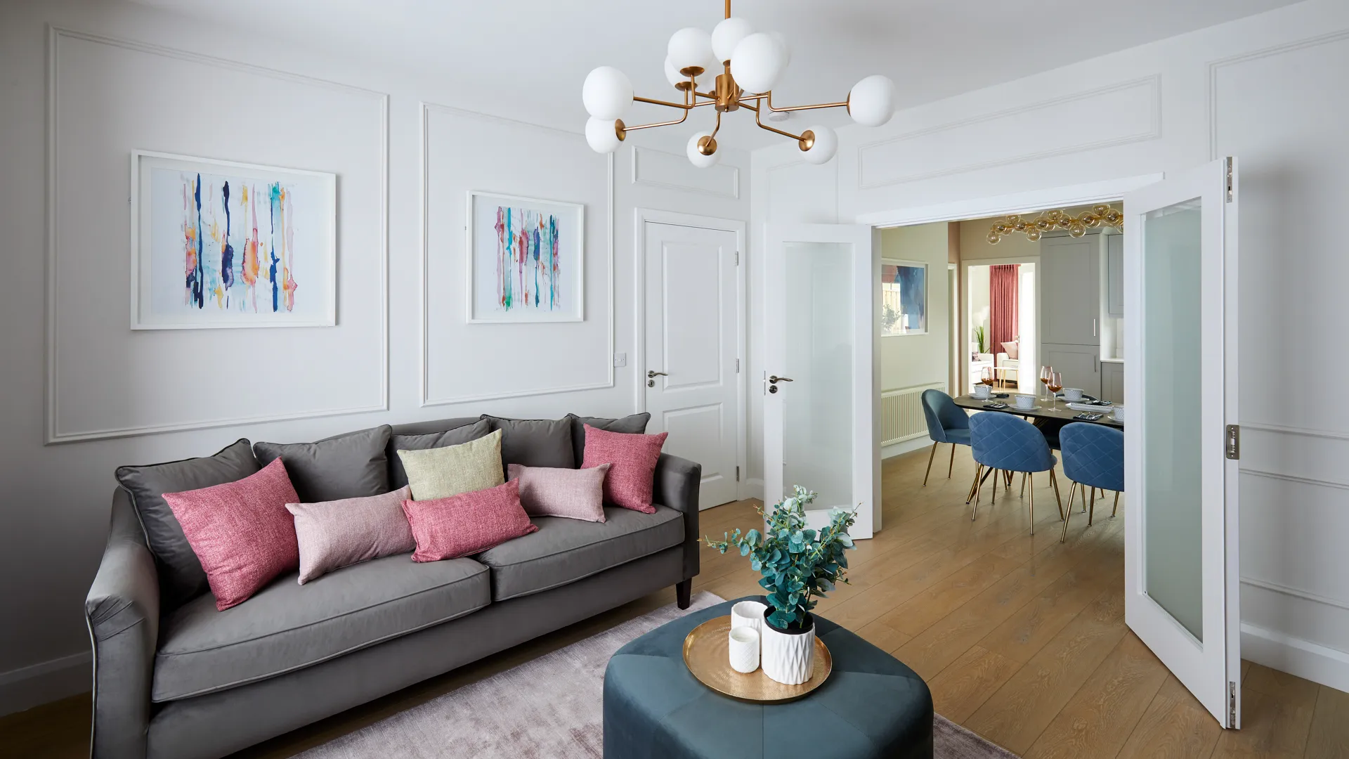 castlethorn open doors between kitchen and seating area