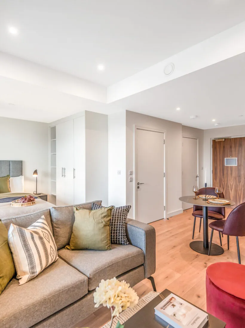 cherrywood lounge area