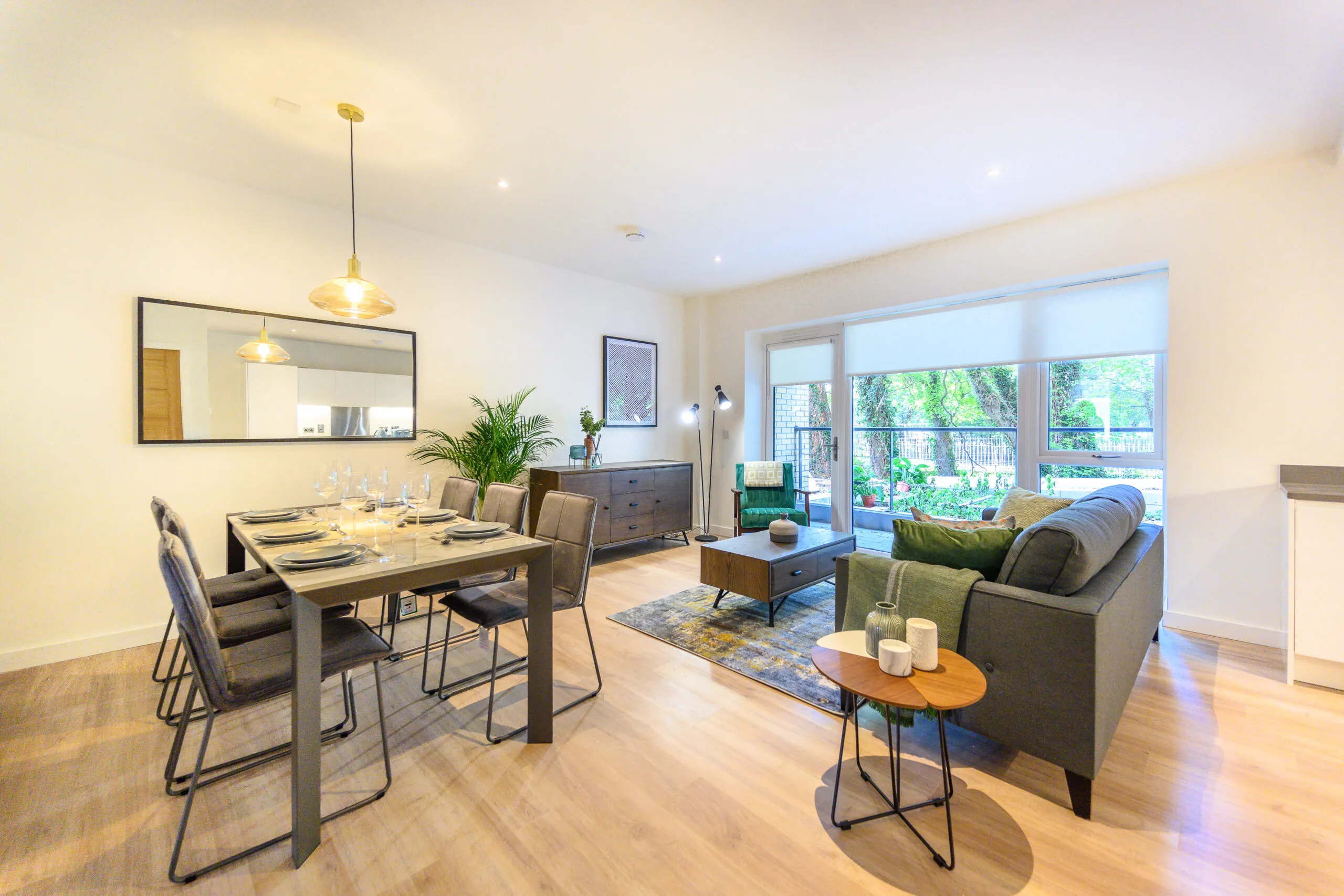 mount argus large open plan dining room